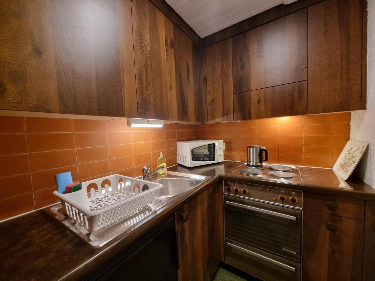 Mom - Alpine Boutique Apartments, Grindelwald Gletscher, Eiger View Terrace Studio 외부 사진